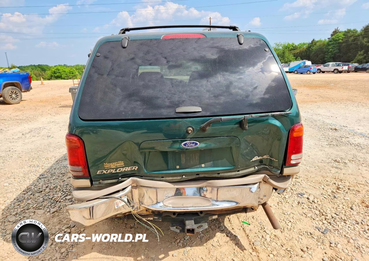 2001 Ford Explorer Eddie Bauer VIN:1FMZU84P61ZA73402 - 6