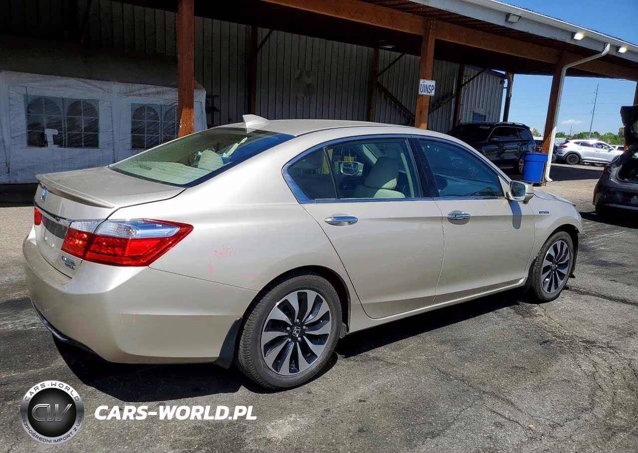 2014 Honda Accord Touring Hybrid VIN:1HGCR6F71EA001316 - 3