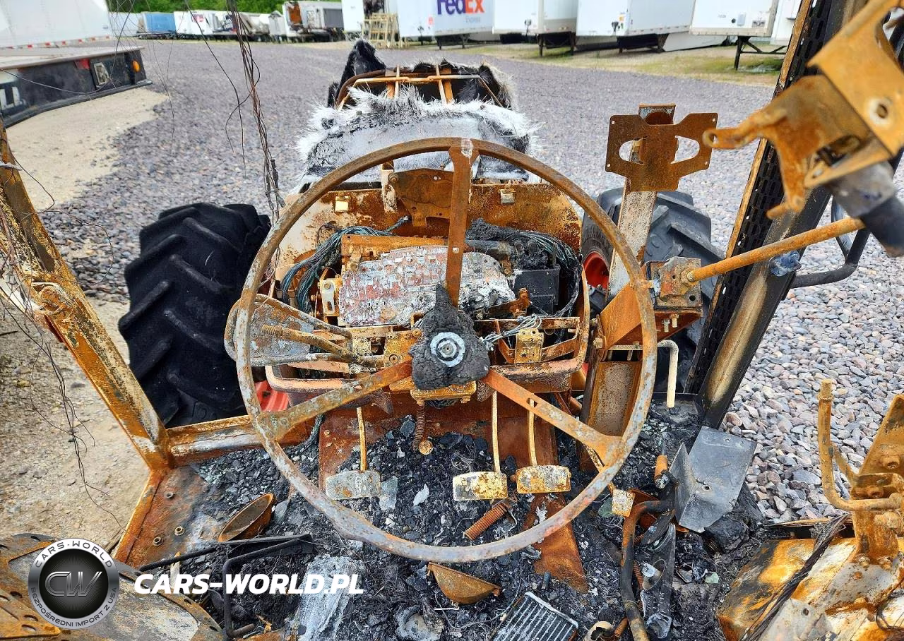 2012 Kubota M100X Mfwd Tractor VIN:50936 - 8