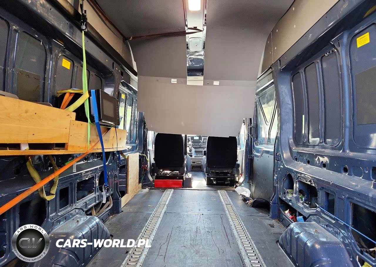 2020 Ford Transit 250 Delivery Van VIN:1FTBR3X84LKA48640 - 10