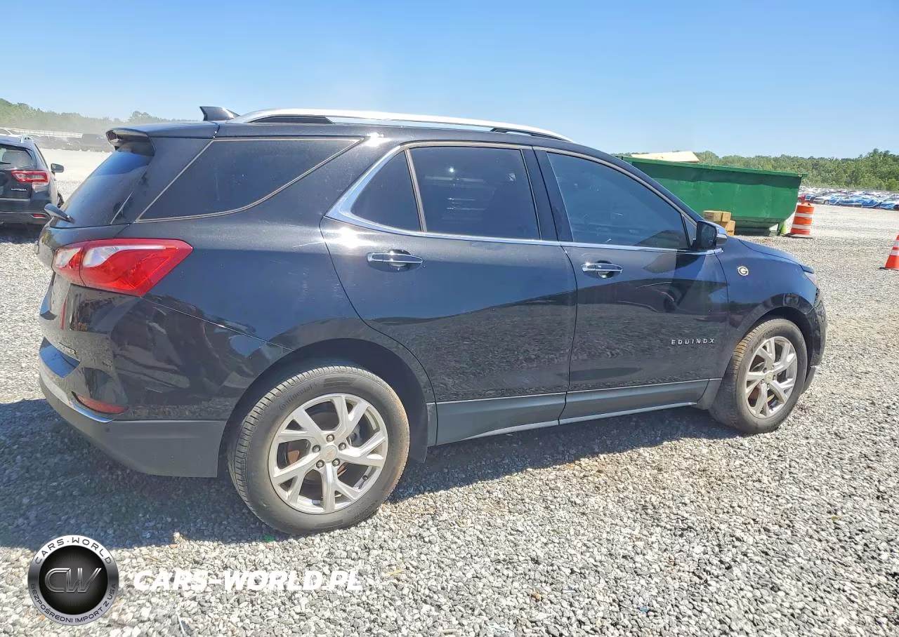2020 Chevrolet Equinox Premier VIN:2GNAXNEV9L6110565 - 3