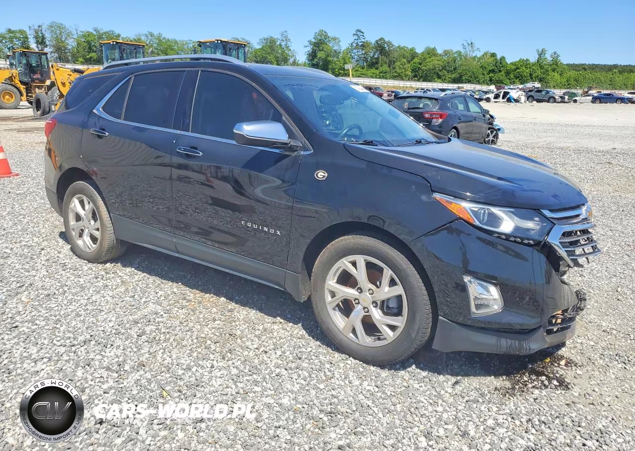 2020 Chevrolet Equinox Premier VIN:2GNAXNEV9L6110565 - 4