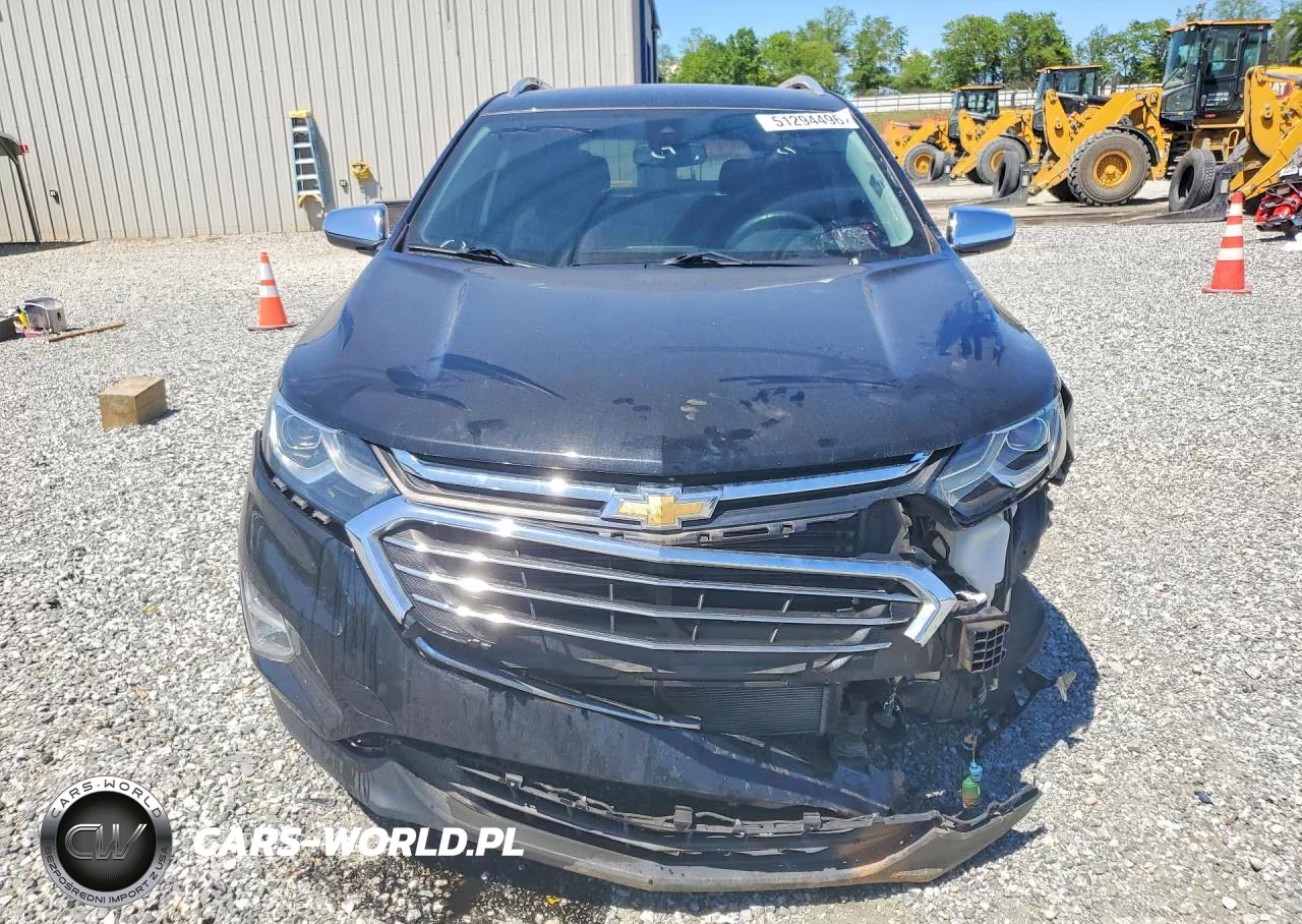 2020 Chevrolet Equinox Premier VIN:2GNAXNEV9L6110565 - 5