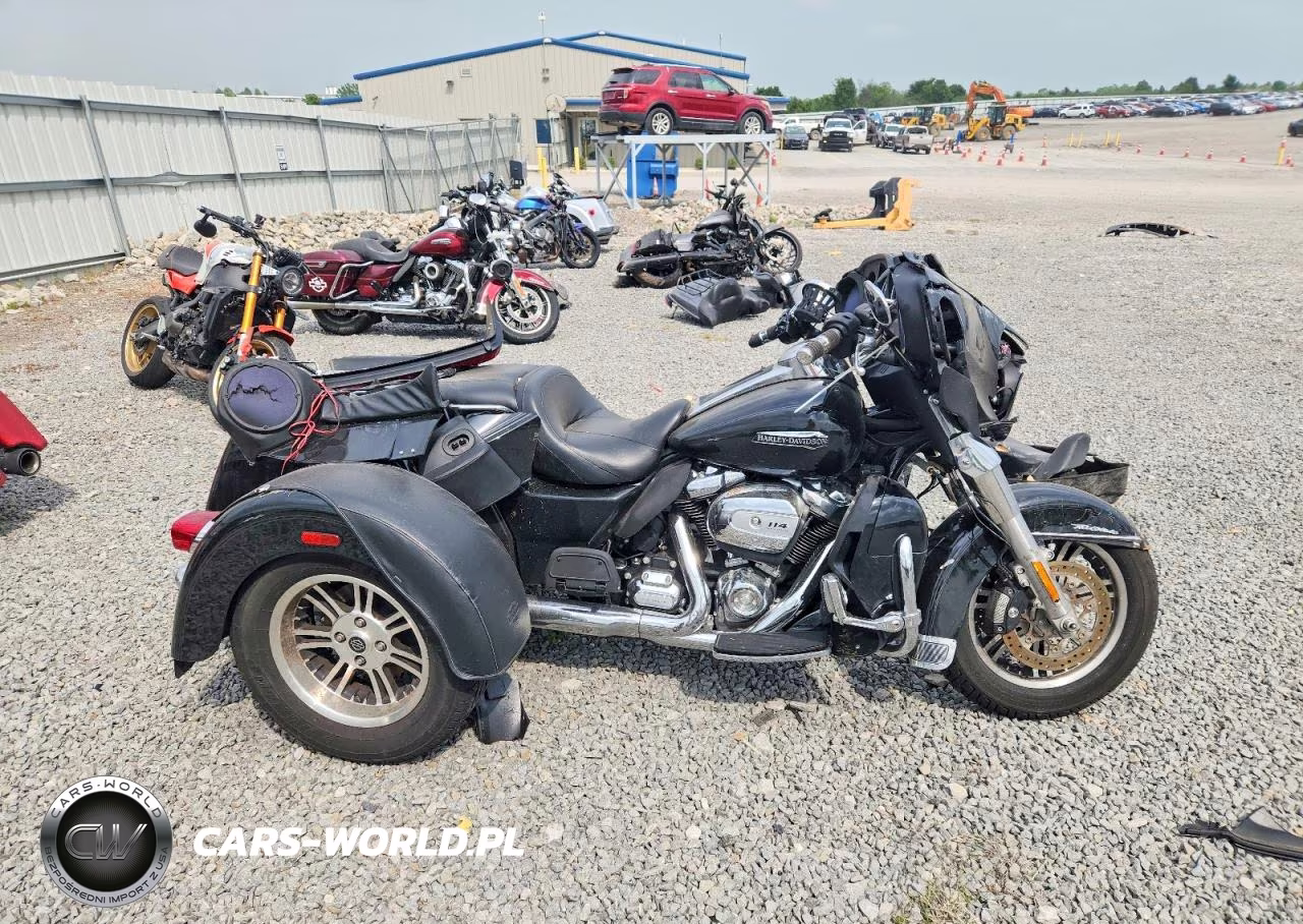 2021 Harley Davidson Flhtcutg