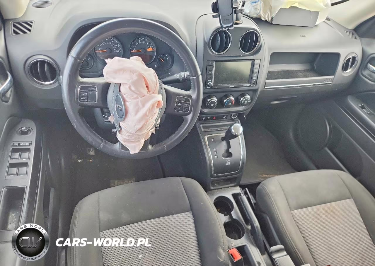 2017 Jeep Patriot Latitude VIN:1C4NJPFA0HD202062 - 8
