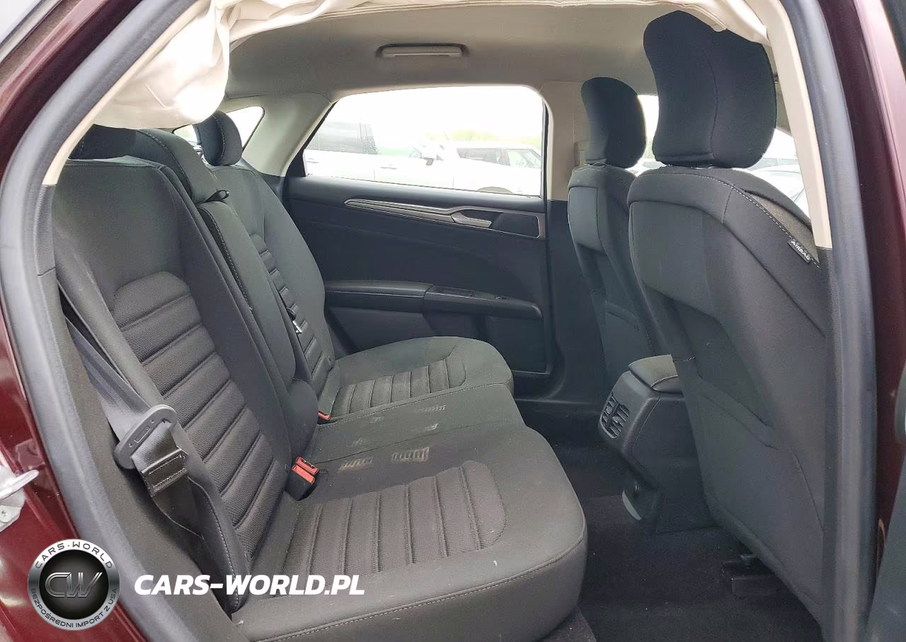 2017 Ford Fusion Se VIN:3FA6P0H79HR155610 - 10