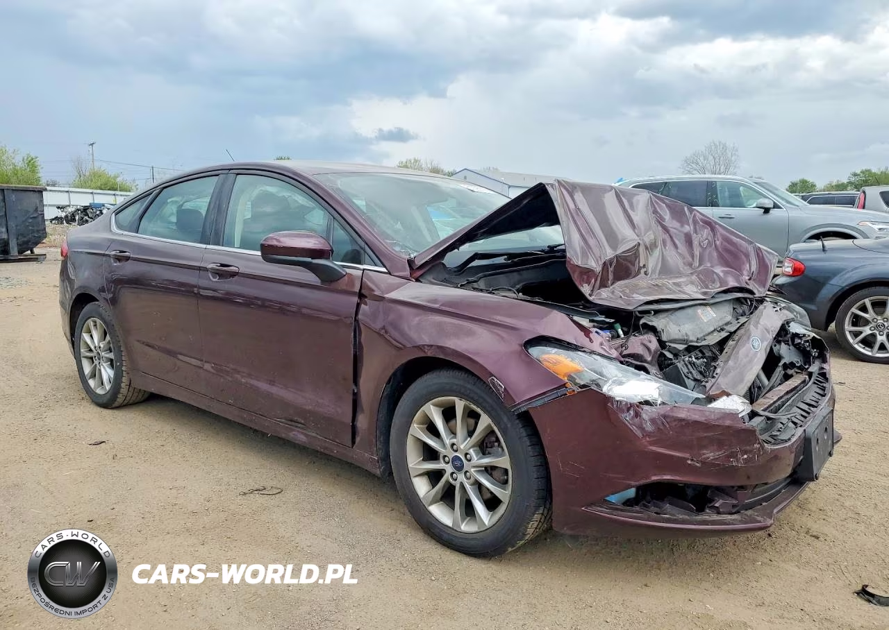 2017 Ford Fusion Se VIN:3FA6P0H79HR155610 - 4