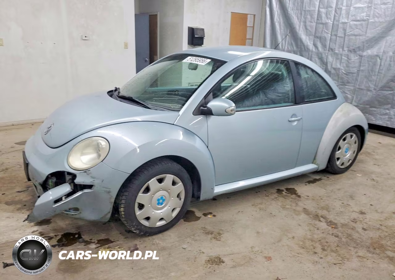 2010 Volkswagen New Beetle