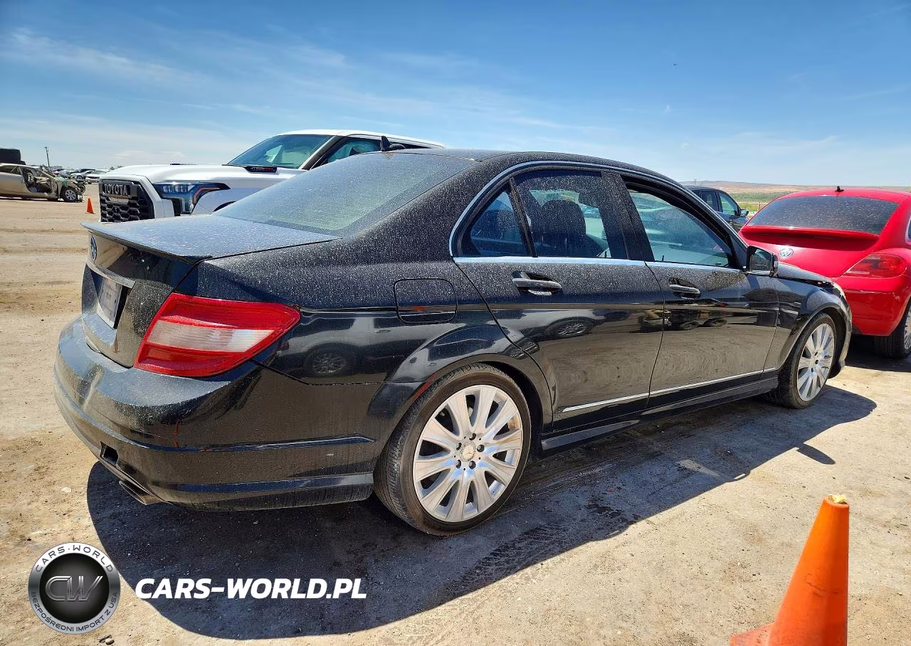 2010 Mercedes-Benz C 300 VIN:WDDGF5EB2AF363229 - 3