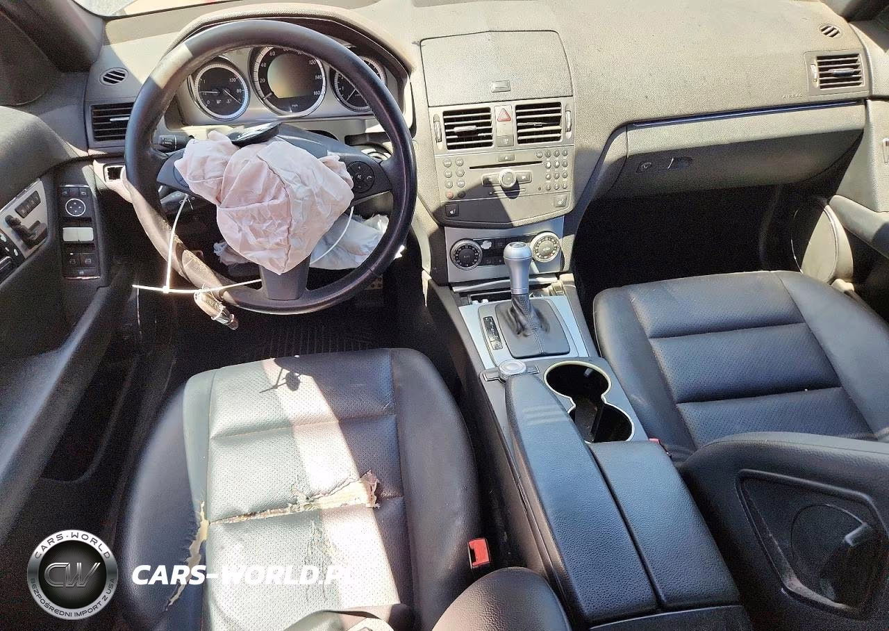2010 Mercedes-Benz C 300 VIN:WDDGF5EB2AF363229 - 8