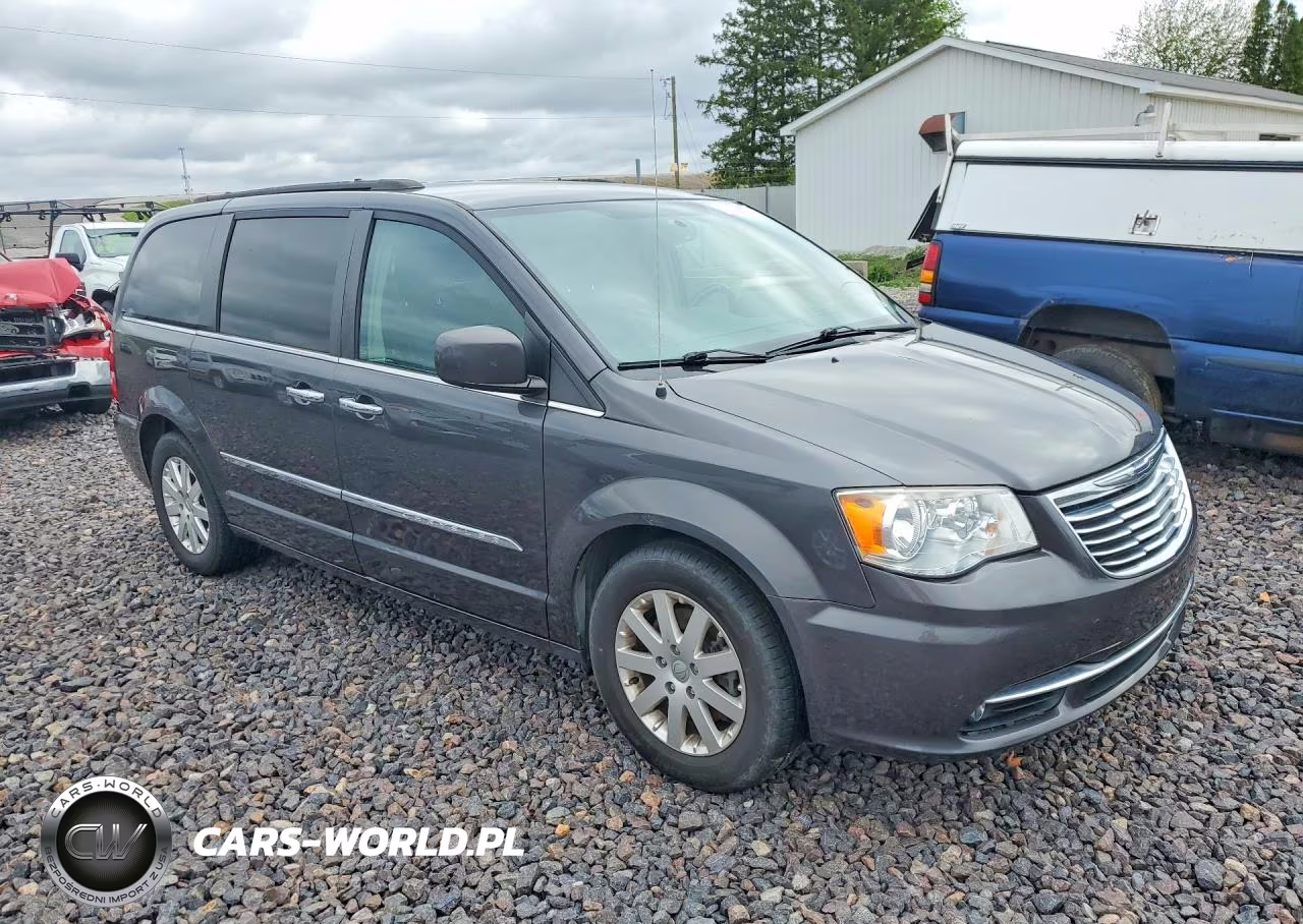 2016 Chrysler Town & Country Touring VIN:2C4RC1BG0GR121044 - 4