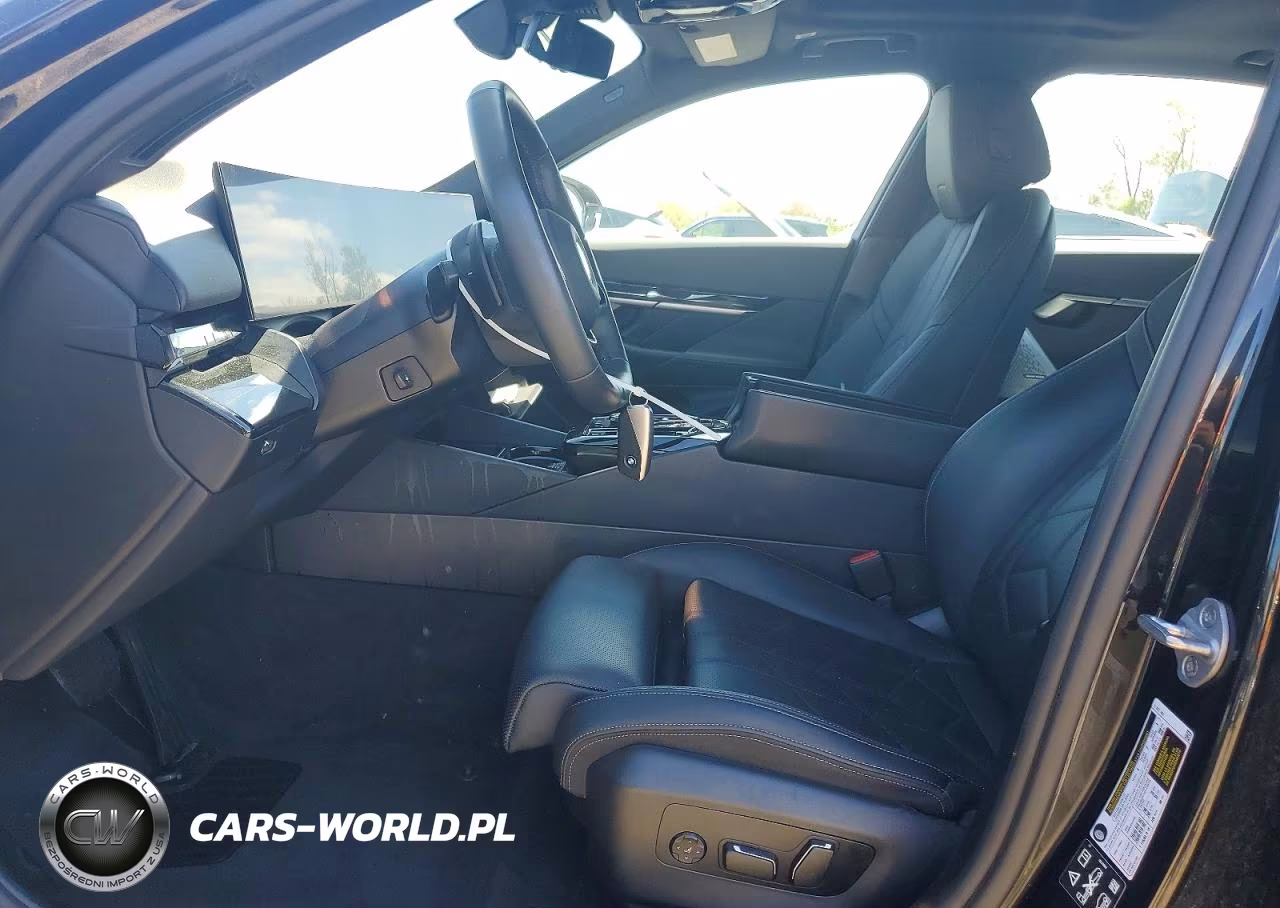 2024 BMW 540 Xi VIN:WBA63FJ04RCR93188 - 7