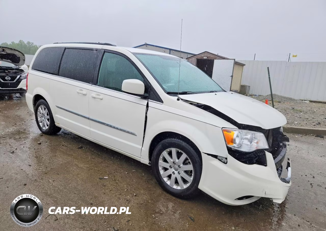 2013 Chrysler Town & Country Touring VIN:2C4RC1BG6DR558137 - 4