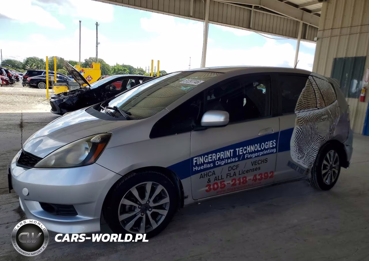 2013 Honda Fit Sport