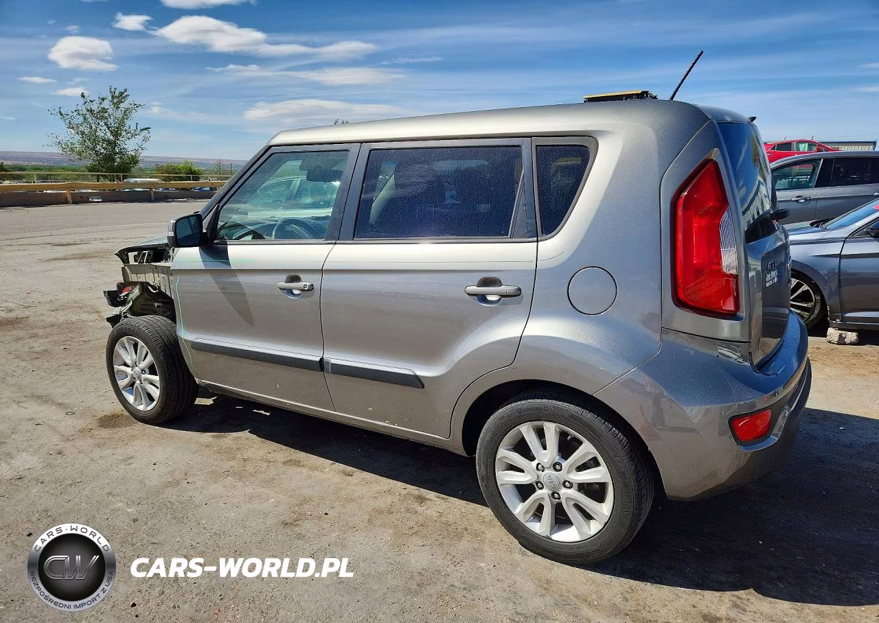 2012 Kia Soul VIN:KNDJT2A63C7358635 - 2