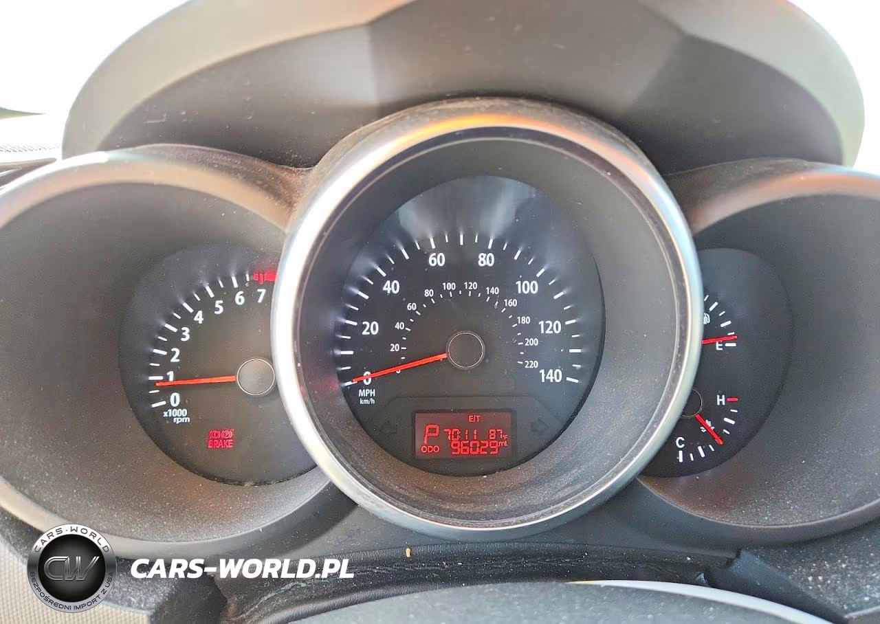 2012 Kia Soul VIN:KNDJT2A63C7358635 - 9