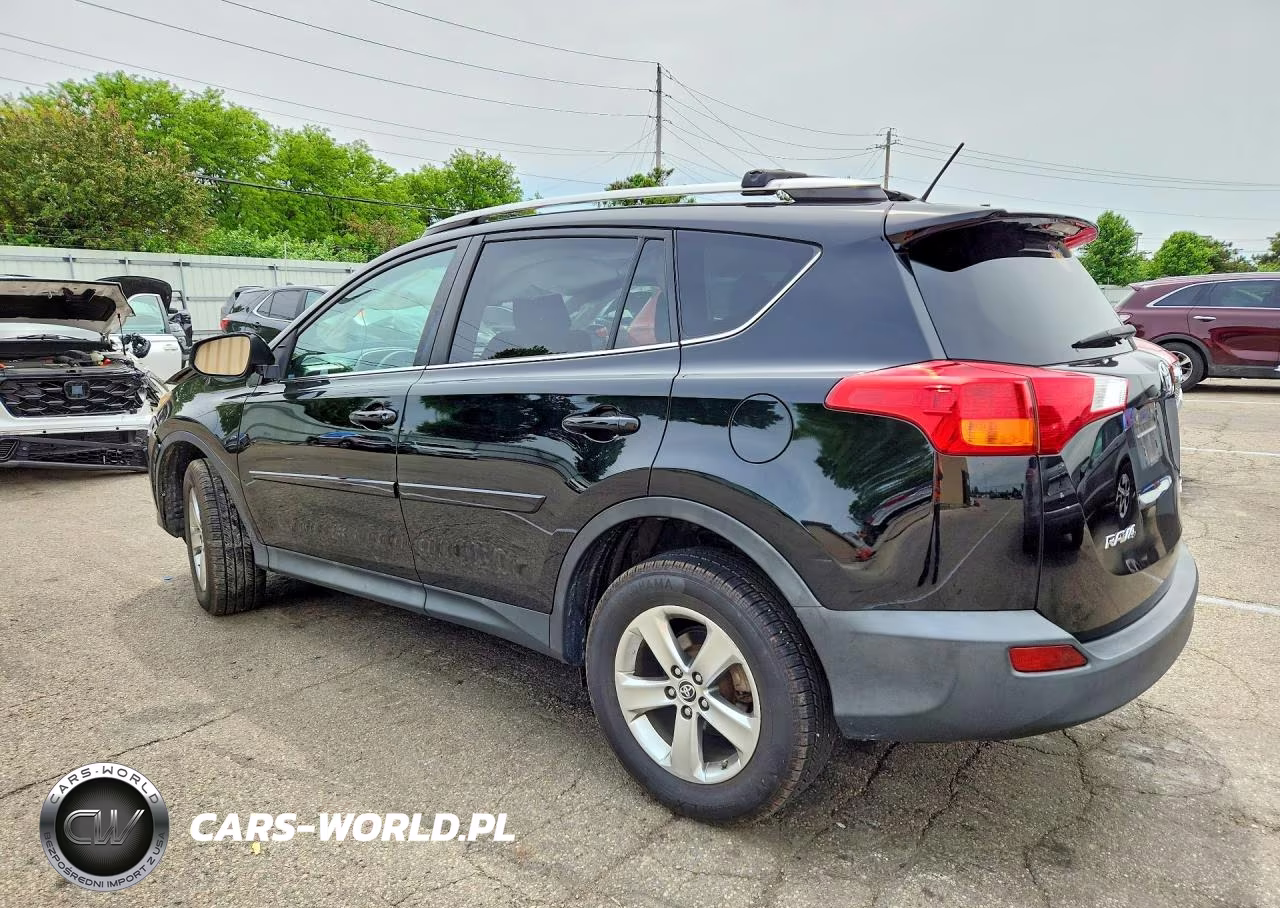 2015 Toyota Rav4 Xle VIN:2T3RFREV6FW296130 - 2