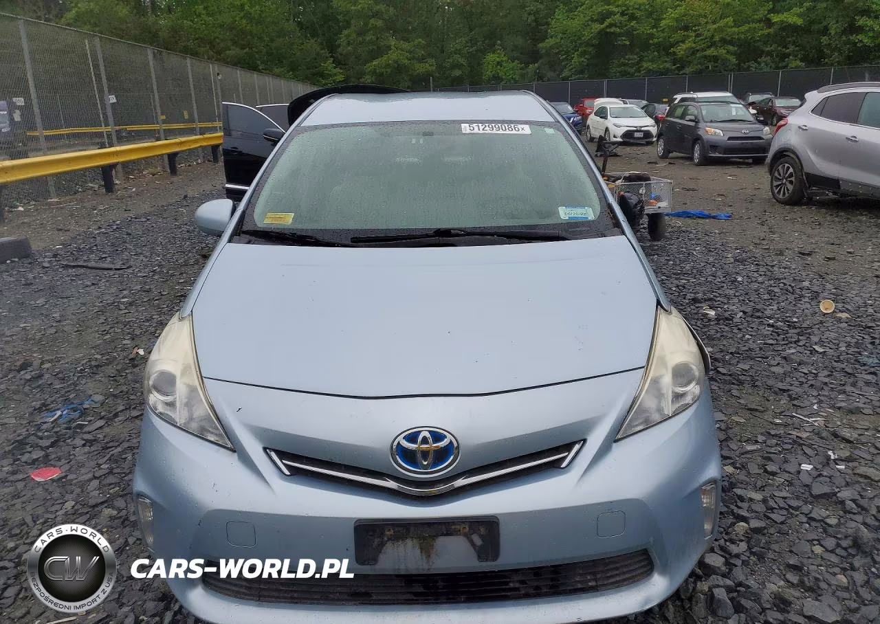 2014 Toyota Prius V Two VIN:JTDZN3EU9E3320011 - 5