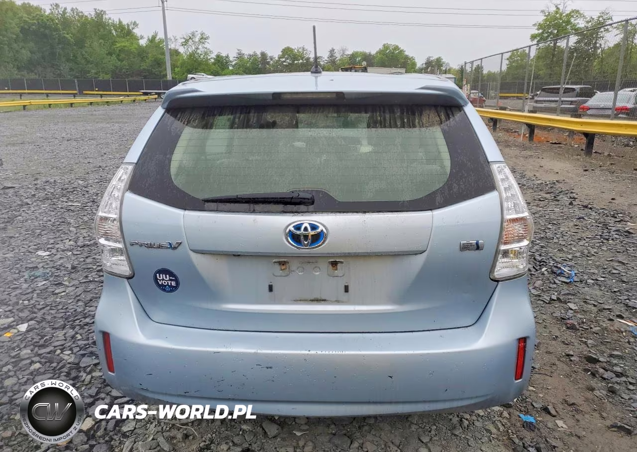 2014 Toyota Prius V Two VIN:JTDZN3EU9E3320011 - 6