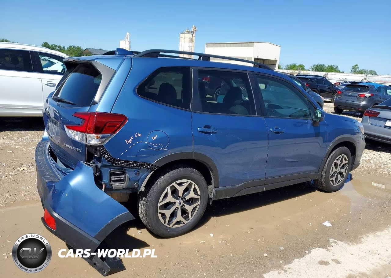 2021 Subaru Forester Premium VIN:JF2SKAJC1MH410350 - 3