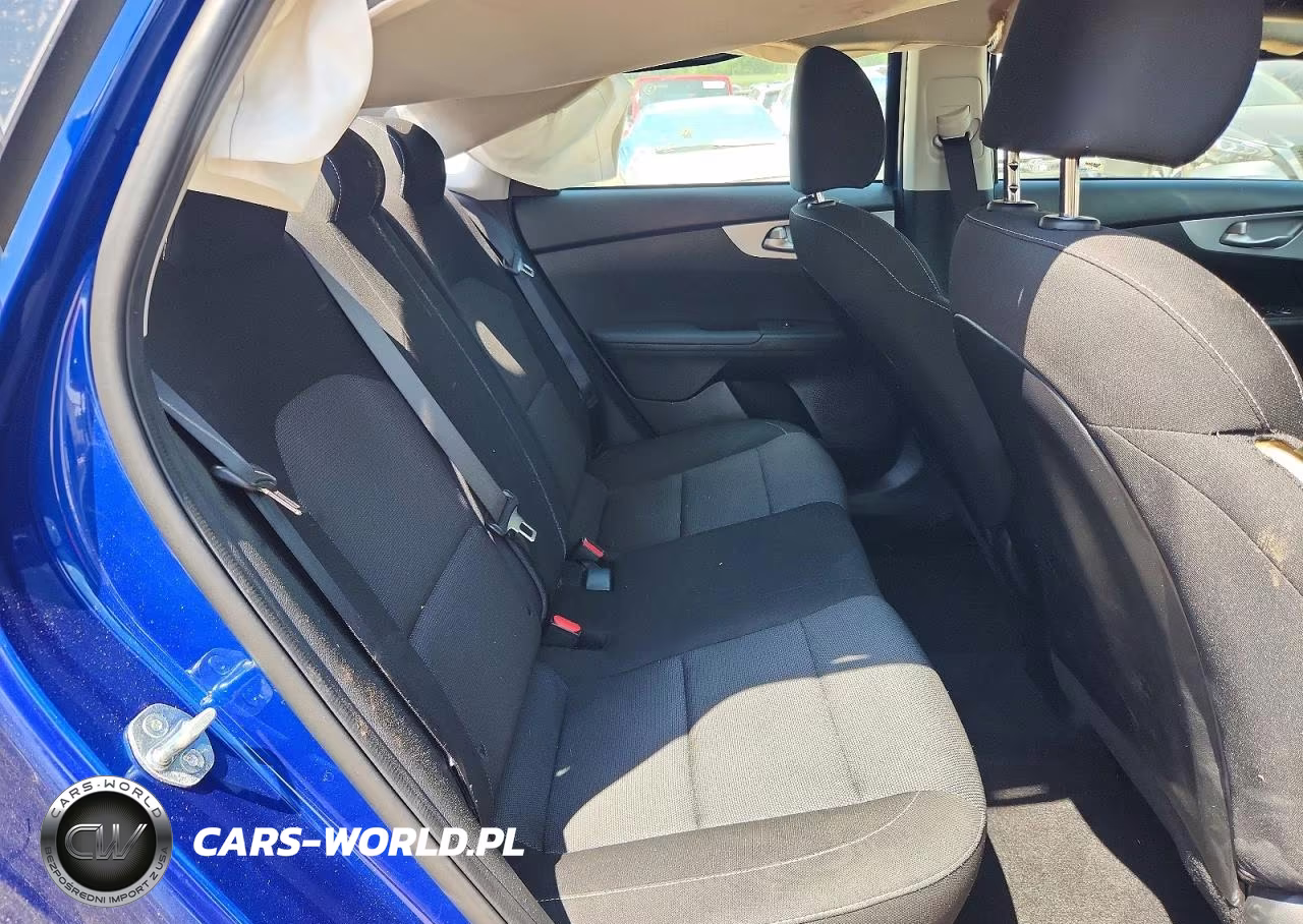 2024 Kia Forte Lxs VIN:3KPF24AD3RE794428 - 10