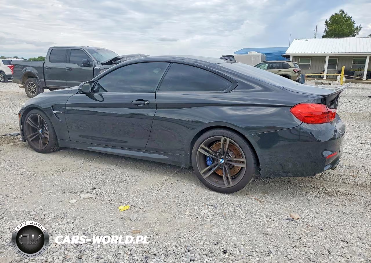 2015 BMW M4 VIN:WBS3R9C52FK334163 - 2