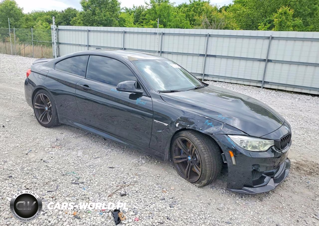 2015 BMW M4 VIN:WBS3R9C52FK334163 - 4