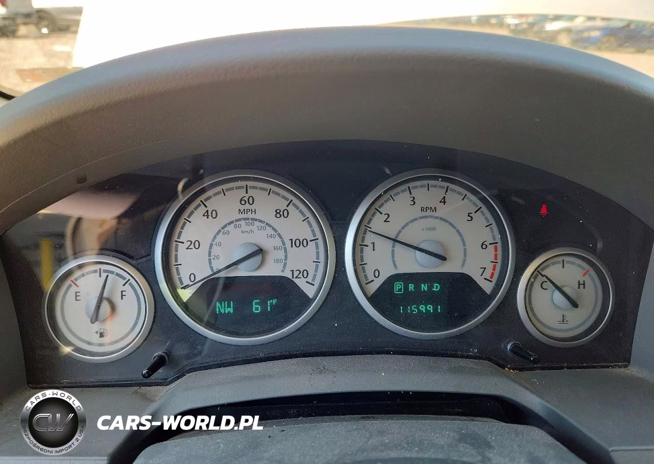 2010 Chrysler Town & Country Touring VIN:2A4RR5D1XAR192946 - 9