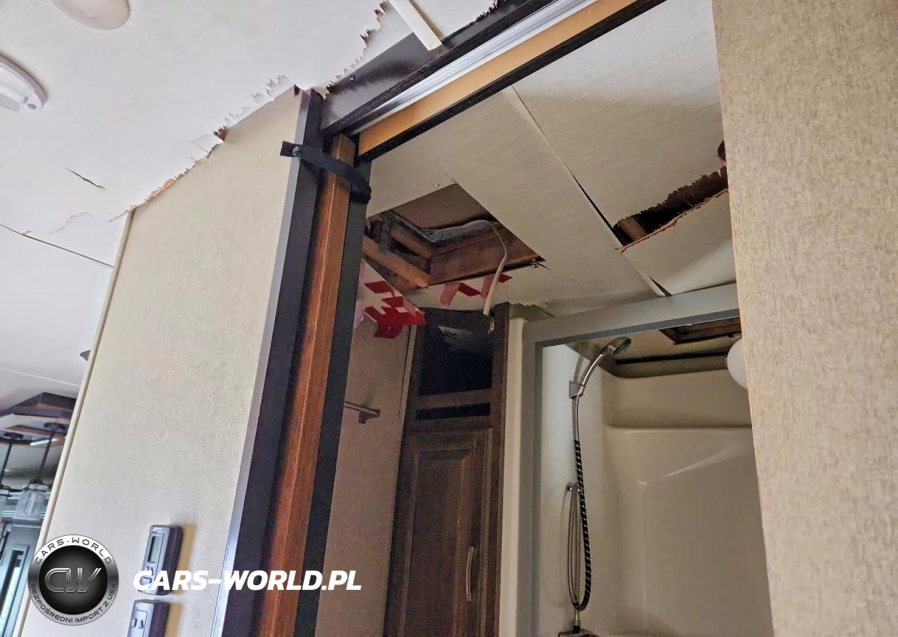 2019 Grand Design Reflection Camper VIN:573FR3628K3324317 - 9