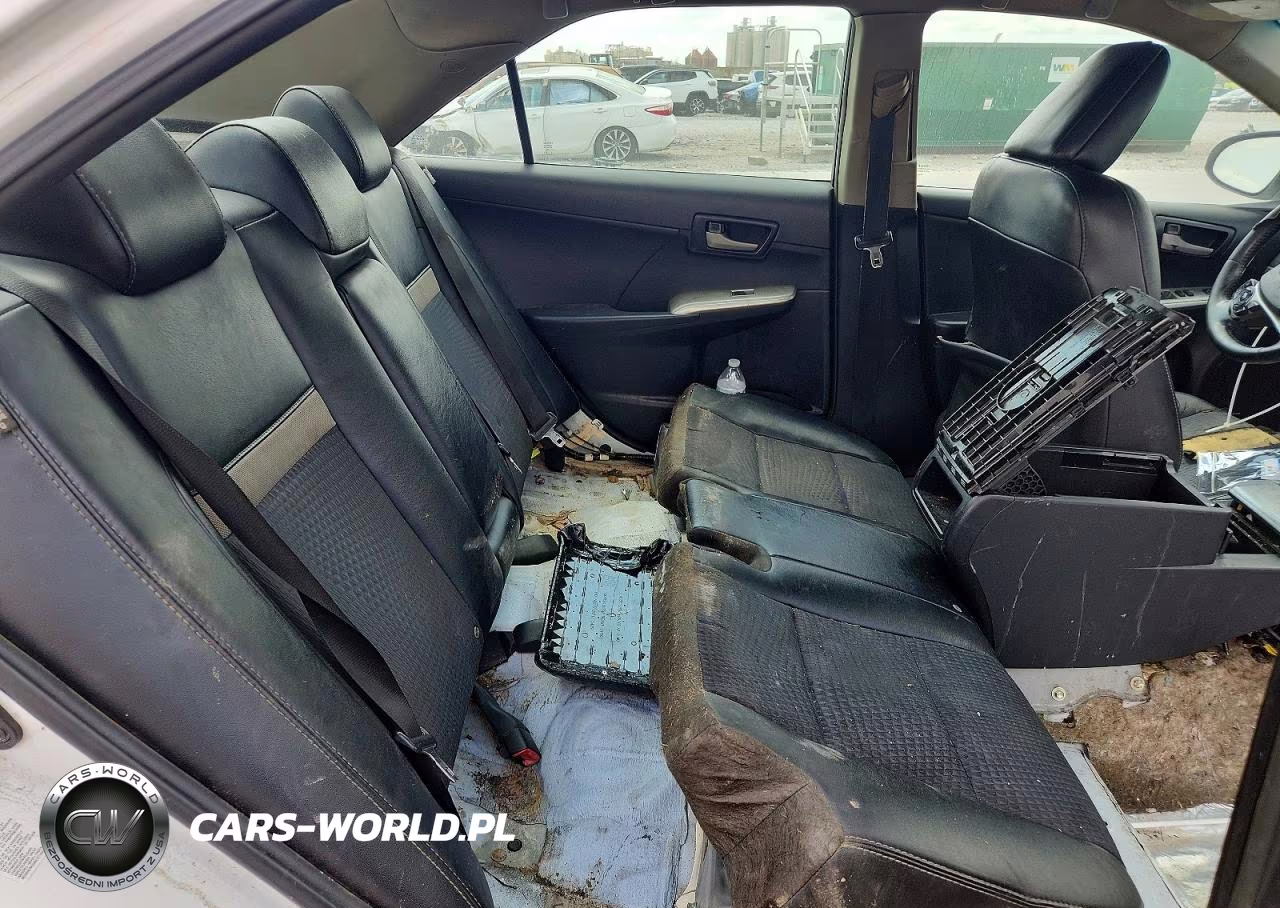 2014 Toyota Camry Se VIN:4T1BF1FK4EU792770 - 10