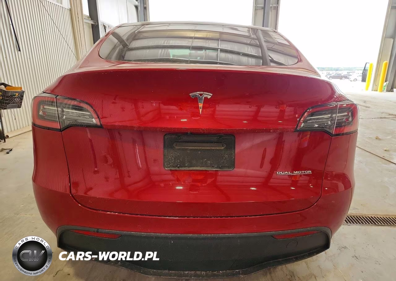 2020 Tesla Model Y VIN:5YJYGDEE7LF047462 - 6