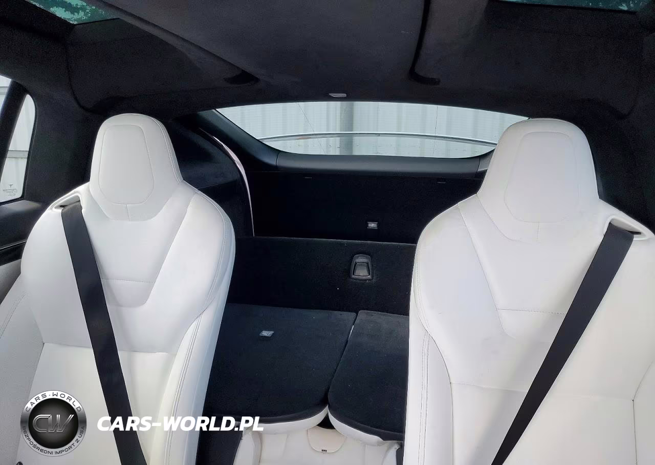 2017 Tesla X VIN:5YJXCBE28HF043879 - 10