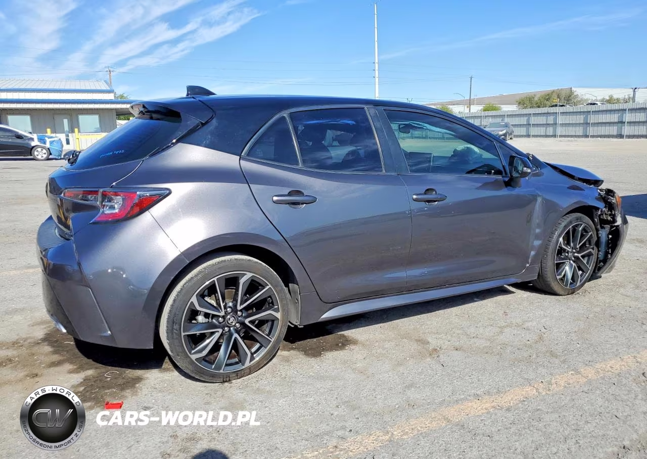 2022 Toyota Corolla Xse VIN:JTNC4MBEXN3172104 - 3