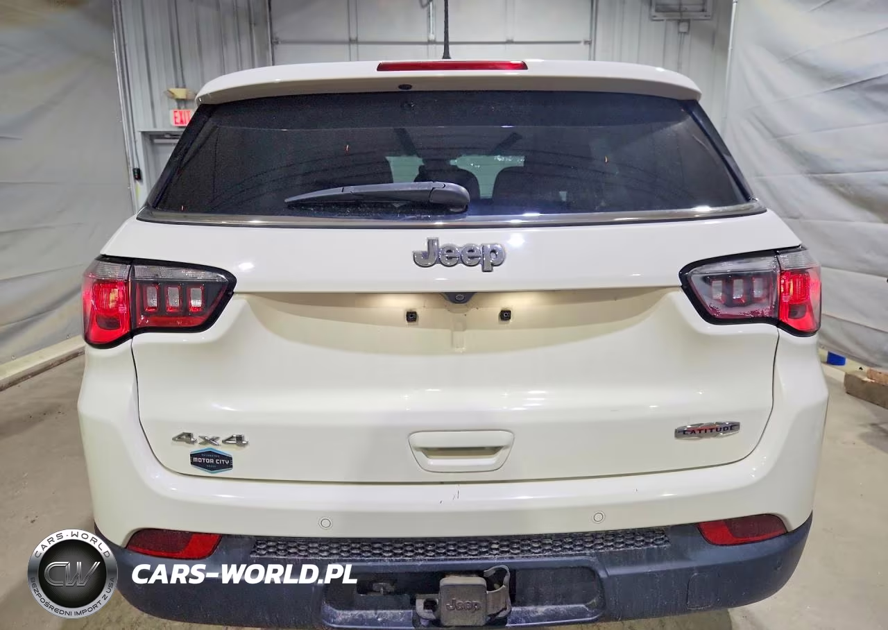 2020 Jeep Compass Latitude VIN:3C4NJDBB3LT121962 - 6