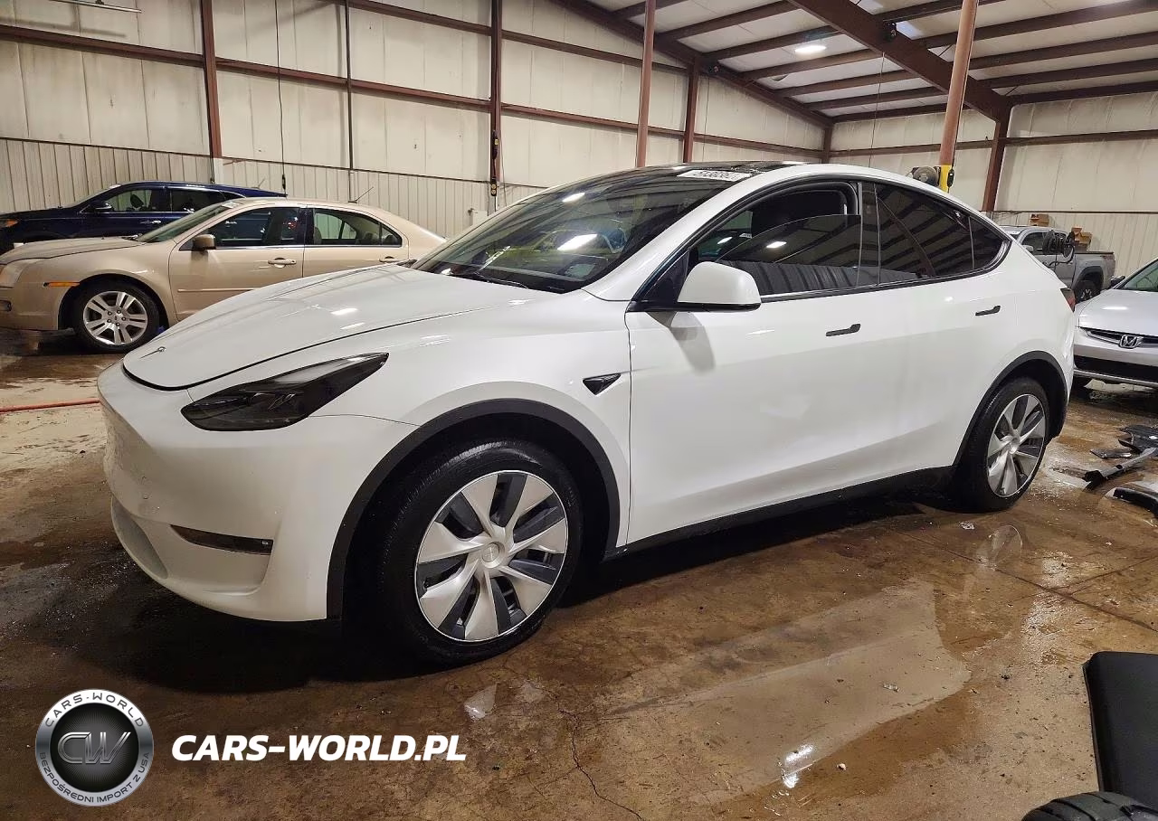2023 Tesla Model Y – zdjęcie 1 z 14