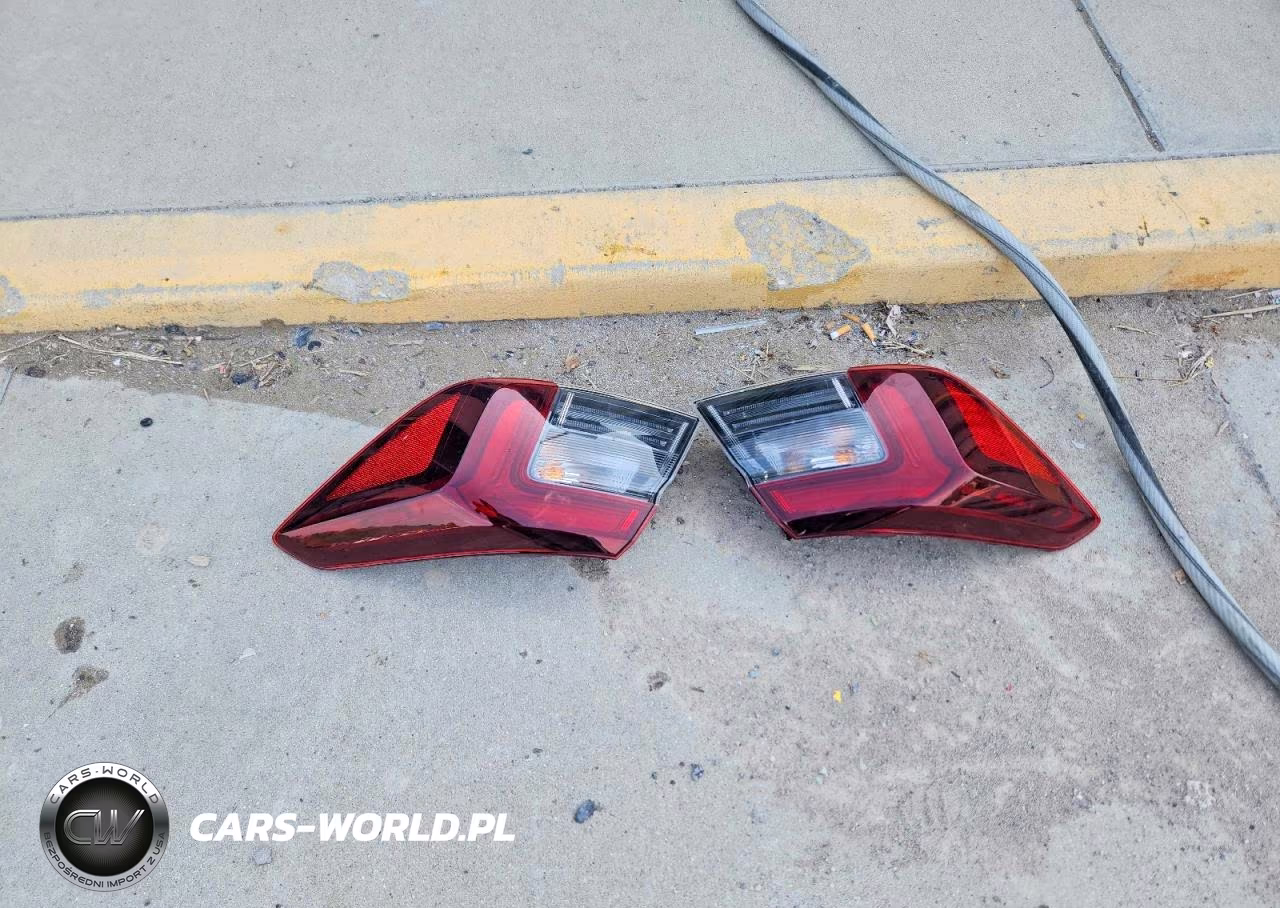 2025 Honda Civic Sport VIN:2HGFE2F54SH587927 - 12