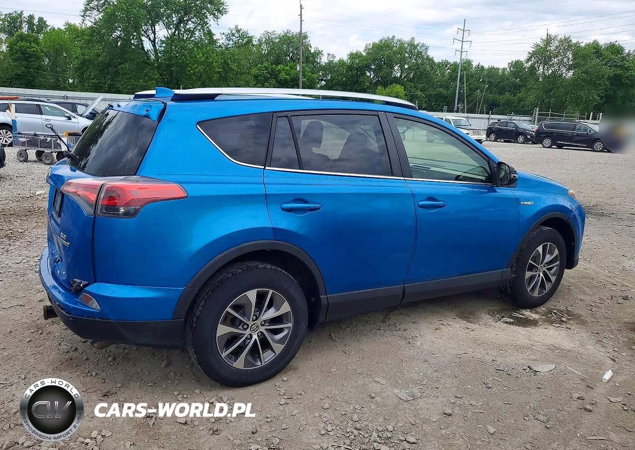 2016 Toyota Rav4 Hv Xle VIN:JTMRJREV1GD042032 - 3