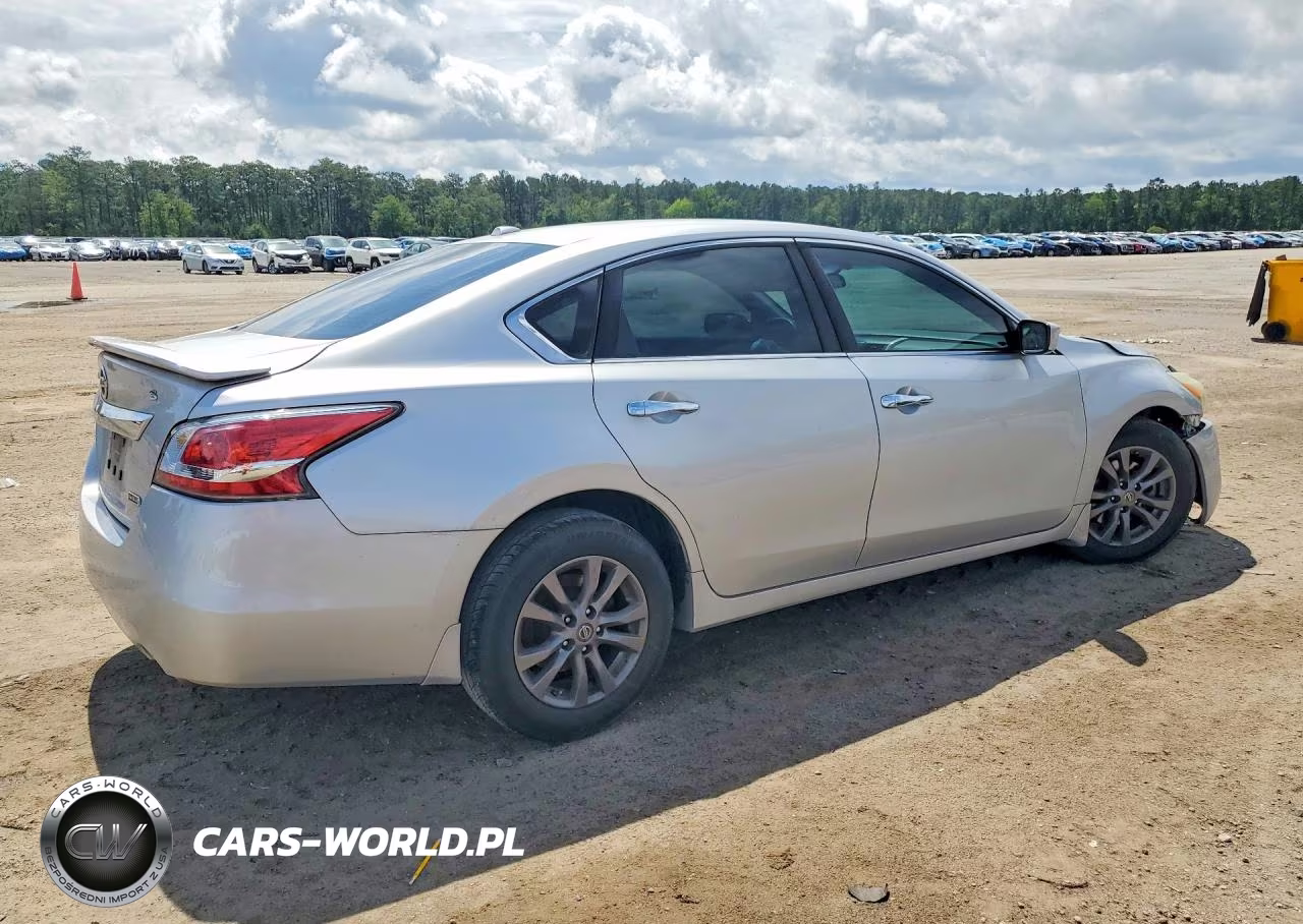 2015 Nissan Altima 2.5 S VIN:1N4AL3AP4FC599118 - 3