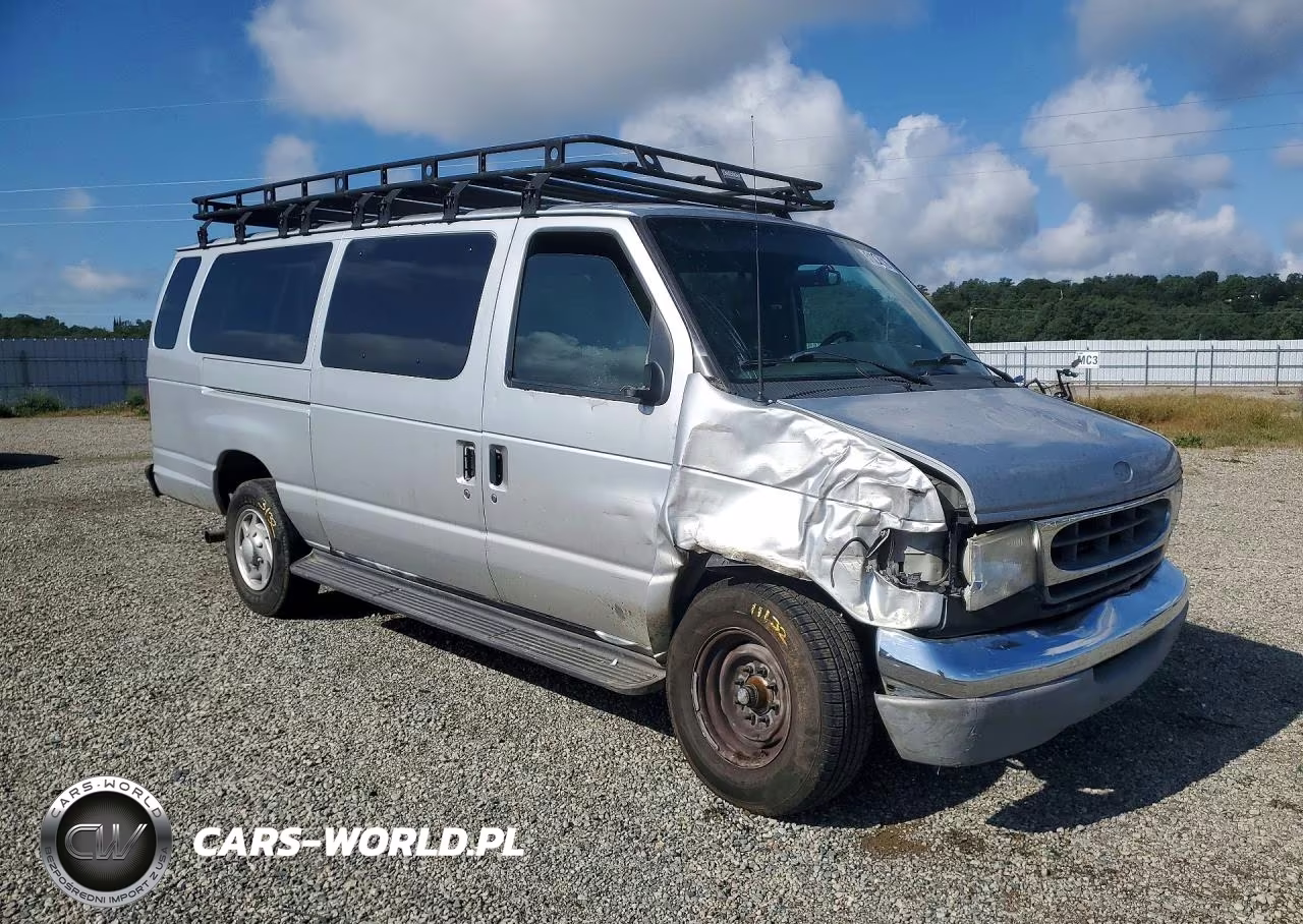 2001 Ford Econoline E350 Super Duty Wagon VIN:1FBSS31S51HB06455 - 4