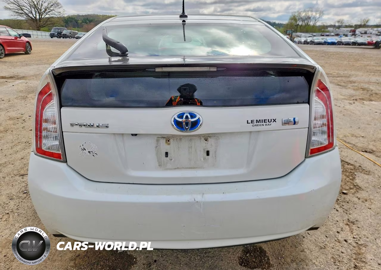 2014 Toyota Prius Four VIN:JTDKN3DU4E1767375 - 6