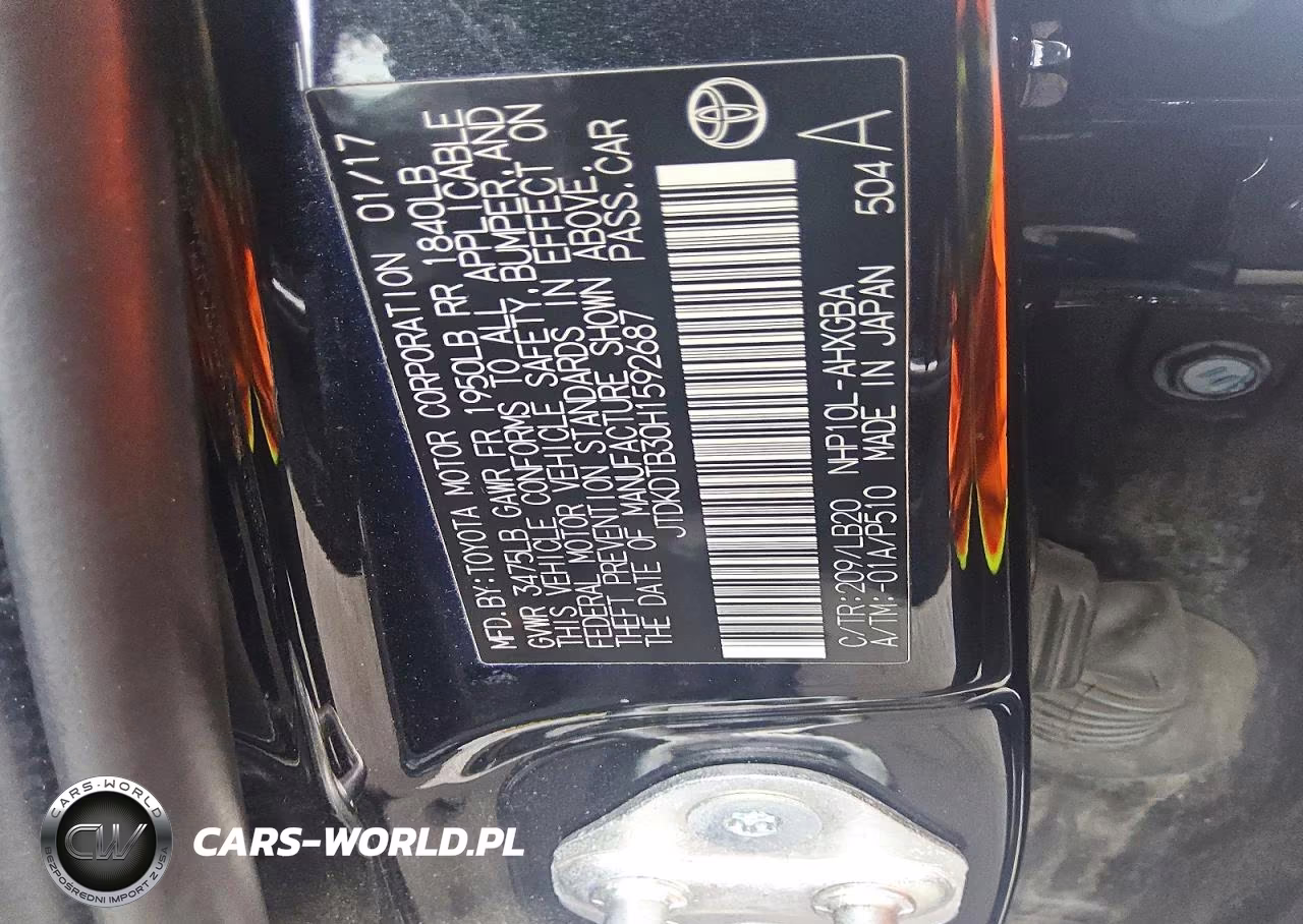 2017 Toyota Prius C Four VIN:JTDKDTB30H1592687 - 12