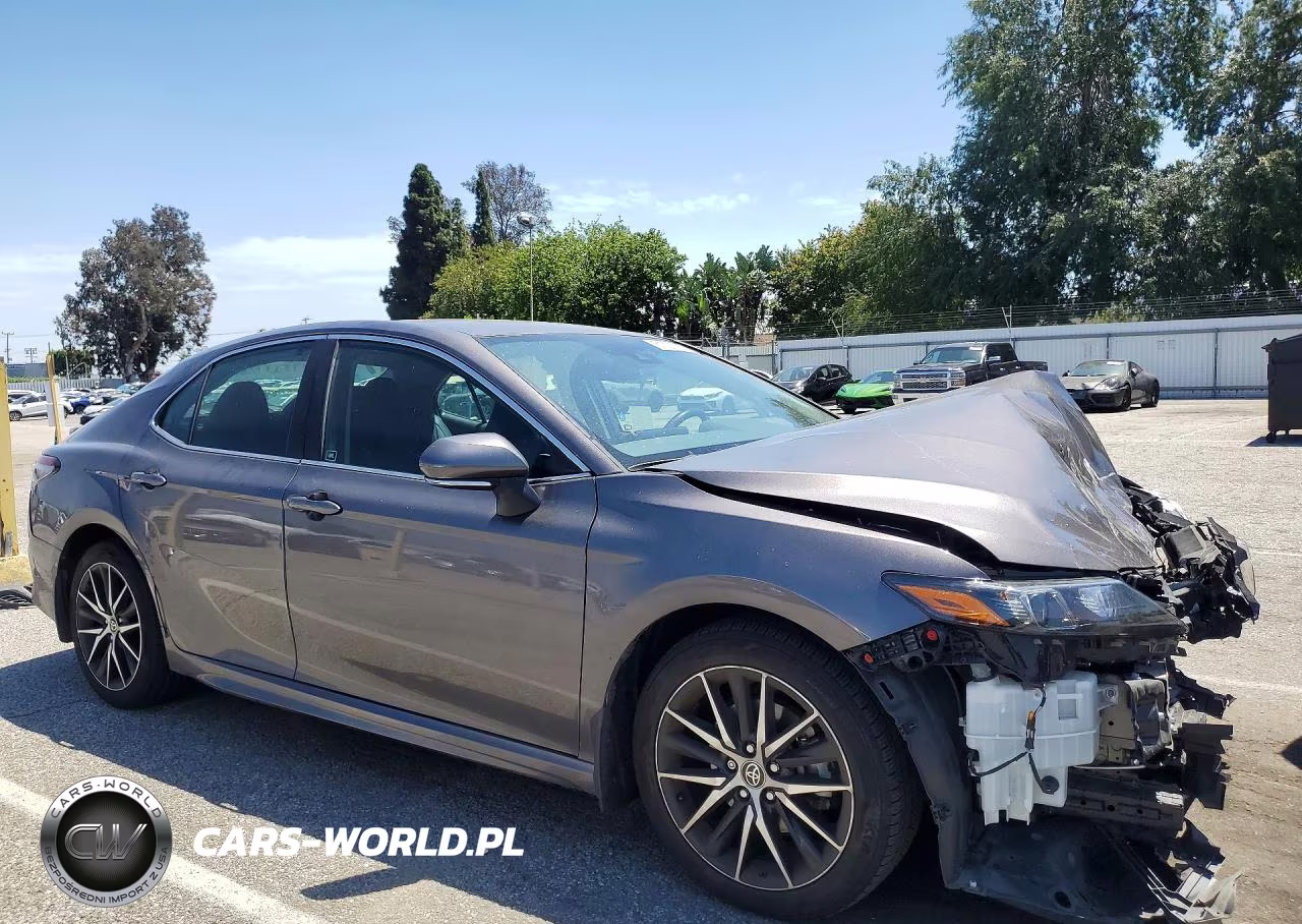 2023 Toyota Camry Se VIN:4T1G11AK1PU754069 - 4