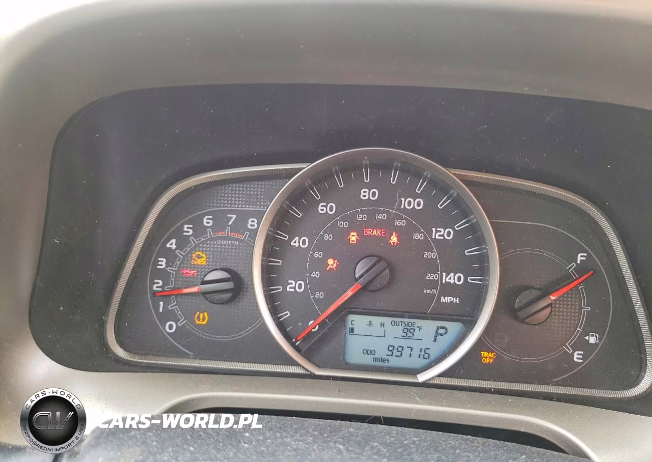 2015 Toyota Rav4 Le VIN:JTMZFREV6FJ053657 - 9