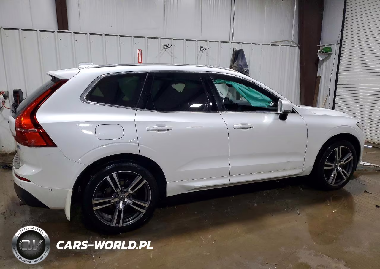2018 Volvo Xc60 T5 VIN:LYV102RK6JB111113 - 3