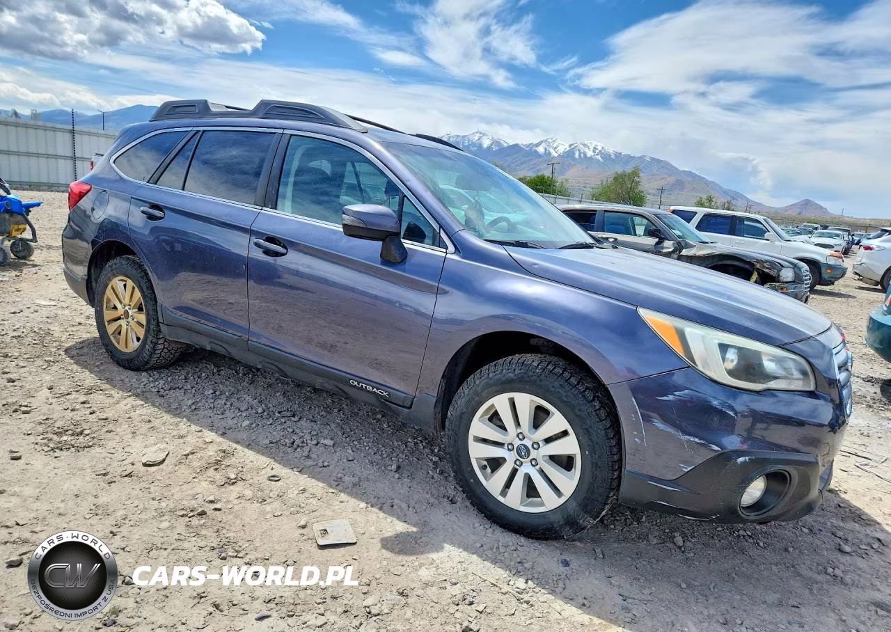 2015 Subaru Outback 2.5I Premium VIN:4S4BSBFC4F3297440 - 4
