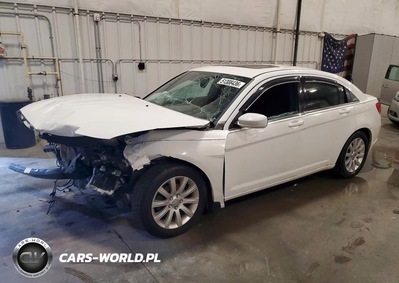 2014 Chrysler 200 Touring – zdjęcie 1 z 12