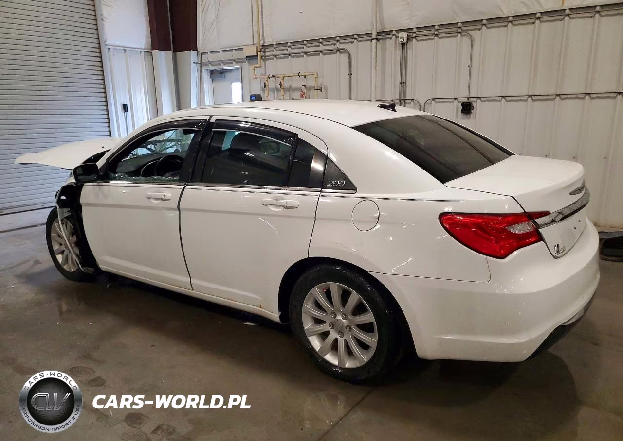 2014 Chrysler 200 Touring VIN:1C3CCBBB6EN112007 - 2