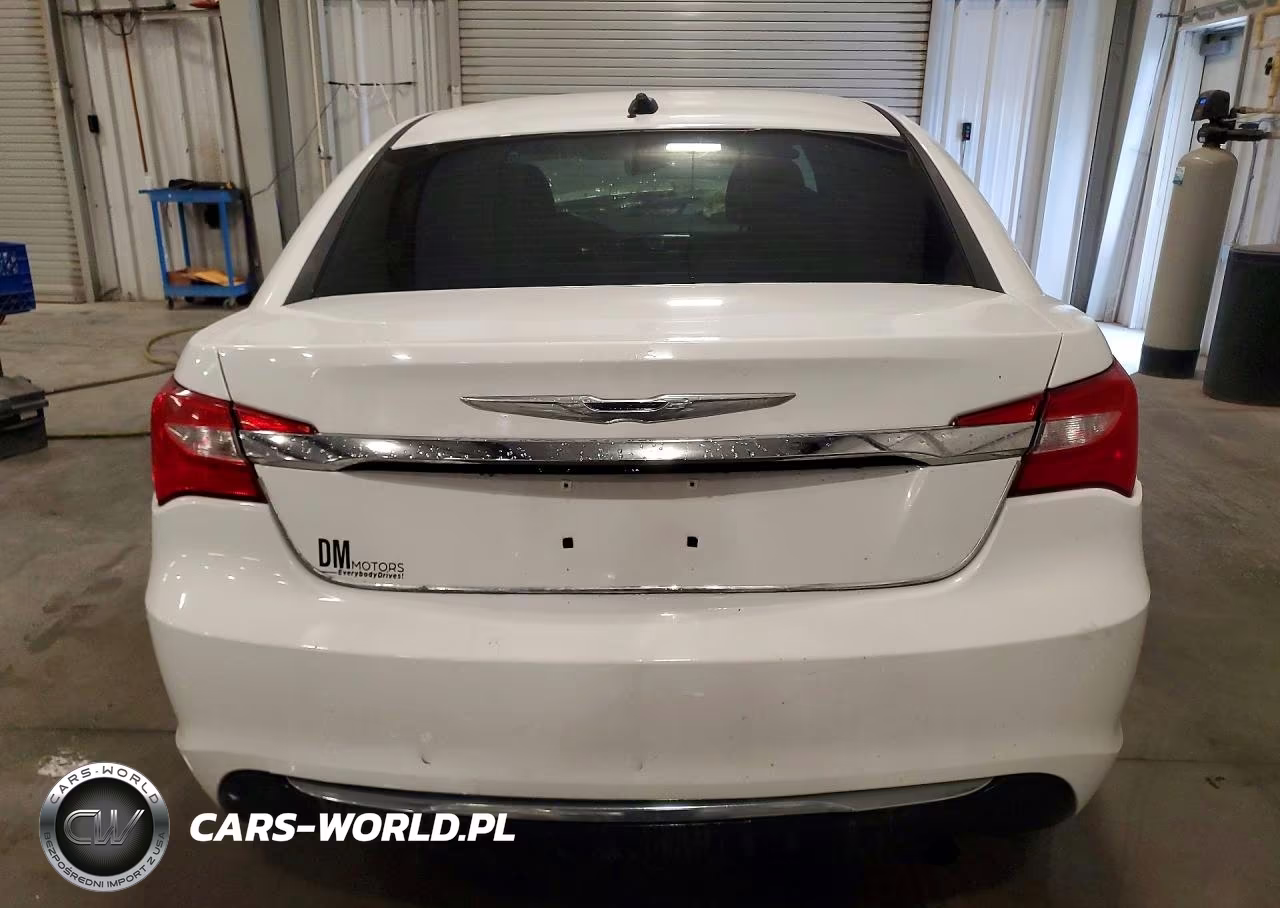 2014 Chrysler 200 Touring VIN:1C3CCBBB6EN112007 - 6