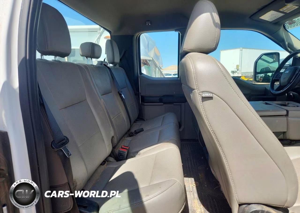 2020 Ford F550 Super Duty VIN:1FD0X5HT0LEC48601 - 10