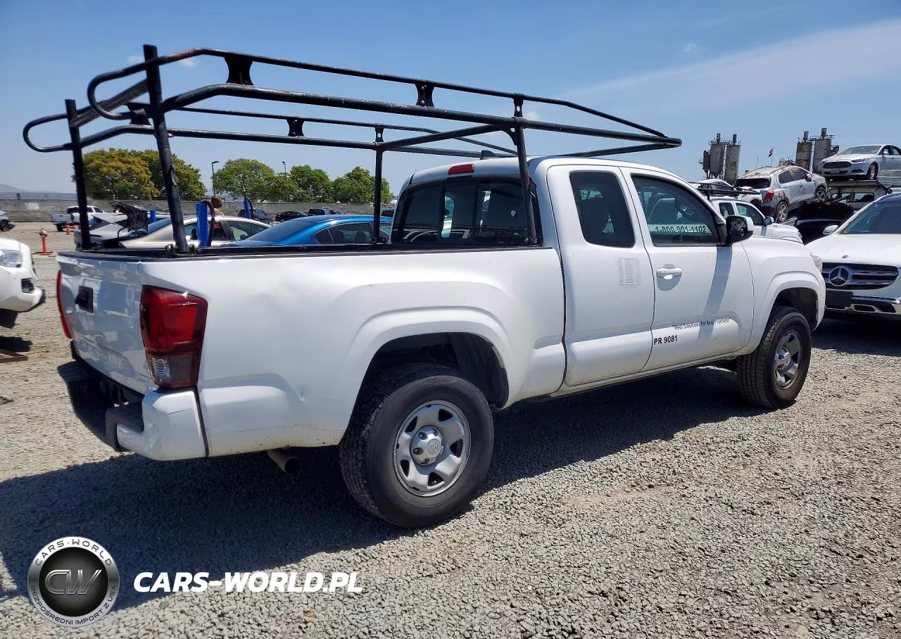 2018 Toyota Tacoma Sr VIN:5TFRX5GN7JX107007 - 3